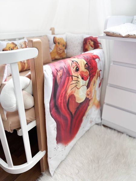 Комплект в кроватку с большими рисунками "Король Лев" 1003 фото