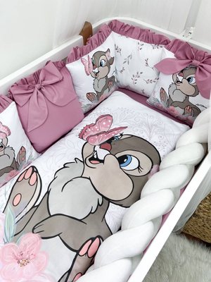 Комплект в кроватку с большими рисунками "Кролик Топотун" 1007 фото