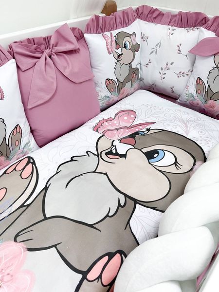 Комплект в кроватку с большими рисунками "Кролик Топотун" 1007 фото