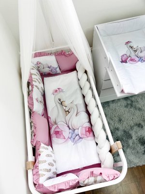 Комплект у ліжко з великими малюнками "Лебедина Любов" 1011 фото