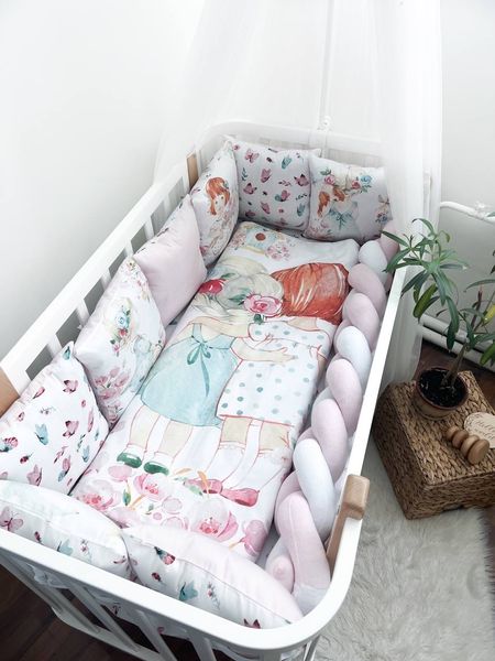 Комплект в кроватку с большими рисунками "Pink Girls" 1018 фото
